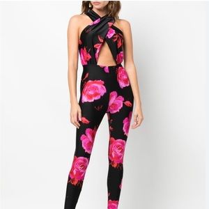 Hola halter-neck printed jumpsuit SIZE: S 🔥